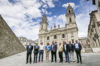 El Clúster del Turismo de Galicia celebró un encuentro de trabajo en Lugo al que asistió Cheché Real