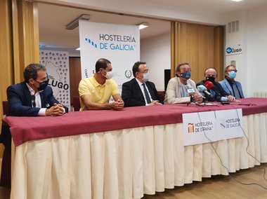 Presentada la nueva junta directiva de Hostelería de Galicia presidida por Cheché Real