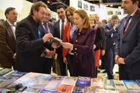 The Minister Ana Pastor visits the stand of the province of Lugo in Fitur 