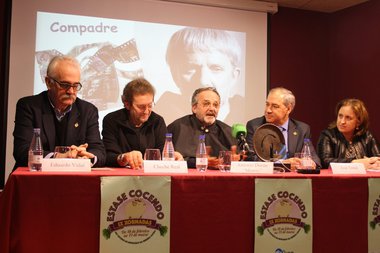 Antonio Durán “Morris”, compadre de esta edición, dio comienzo al “Estase Cocendo”