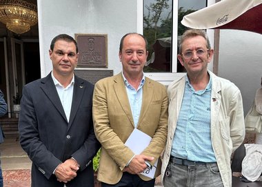 Las asociaciones hosteleras de La Fuerza del Norte trasladan propuestas conjuntas para la mejora del turismo en la España Verde