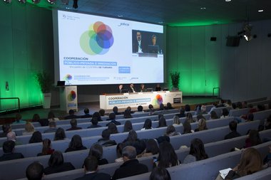 Cheché Real asistió al Encuentro de Clústers de Turismo de España